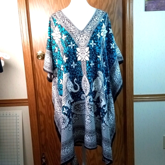 JOVIE Other - JOVIE, Beachy, vacation, cruise, boho, elephants